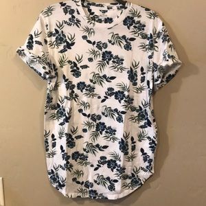 Hollister curved hem graphic T-Shirt